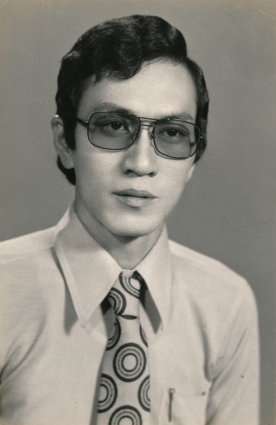 Portrait of Mr Ang Yew Seng